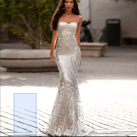 open lace back dress Amazon.com: EliteBloom Evening Dress Sexy Women's Backless Sequined Long  Sleeve Party Cocktail Prom Gown Mermaid Maxi Long Dress,Silver-M : Clothing,  Shoes & Jewelry